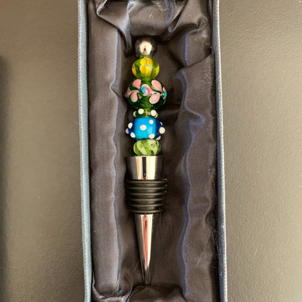 Two's Company Glass beaded wine bottle stopper